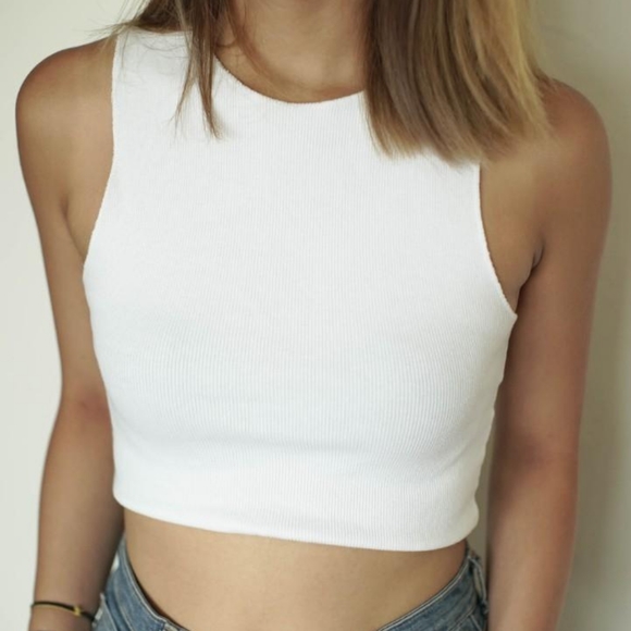 Zara Tops - Zara Cropped Tank Top